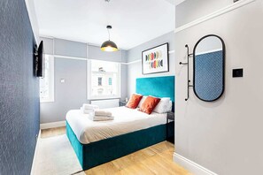 1 soverom, strykejern/-brett og sengetøy