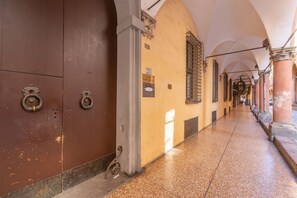 Property grounds - Apartment in Bologna with 1 bedrooms sleeps 4 (Bologna)