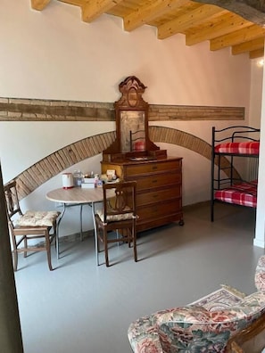 Deluxe Double Room | Down duvets, individually decorated, individually furnished, desk - B&B La Corte del Segrino  (Canzo)