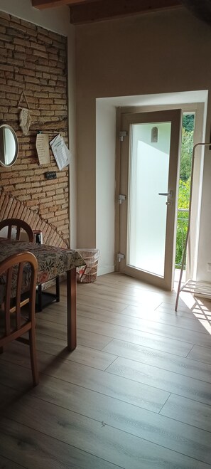 Familien-Vierbettzimmer | Daunenbettdecken, individuell dekoriert, individuell eingerichtet