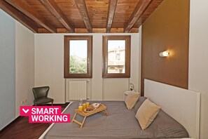 1 Schlafzimmer, Bügeleisen/Bügelbrett, kostenloses WLAN, Bettwäsche