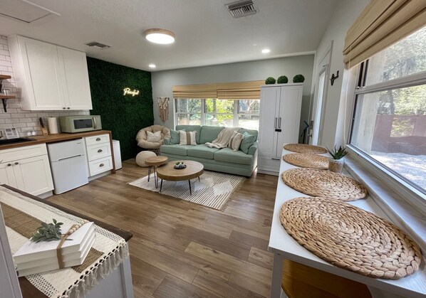 Smart TV, lareira, videogames