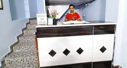 Goroomgo Jagannath Inn Puri