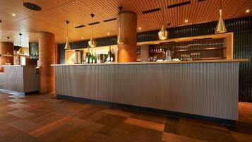 Bar (in der Unterkunft)