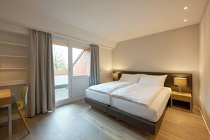 Caja de seguridad en la habitación y sistema de insonorización 