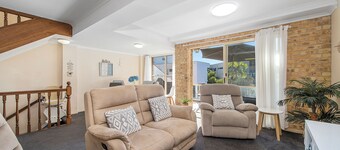 Ocean Shores 2 - 2/12 Paragon Ave, South West Rocks