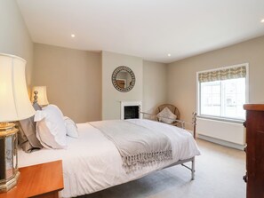 3 bedrooms, individually decorated, individually furnished, free WiFi - Cavan Cottage (Saxmundham)