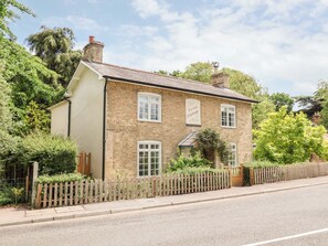 Exterior - Cavan Cottage (Saxmundham)