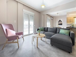 Luxury Apartment | Living area