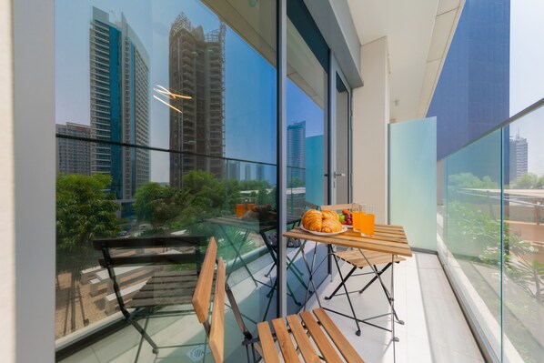 Premium Apartment, 1 Bedroom, Non Smoking, City View | Balcony