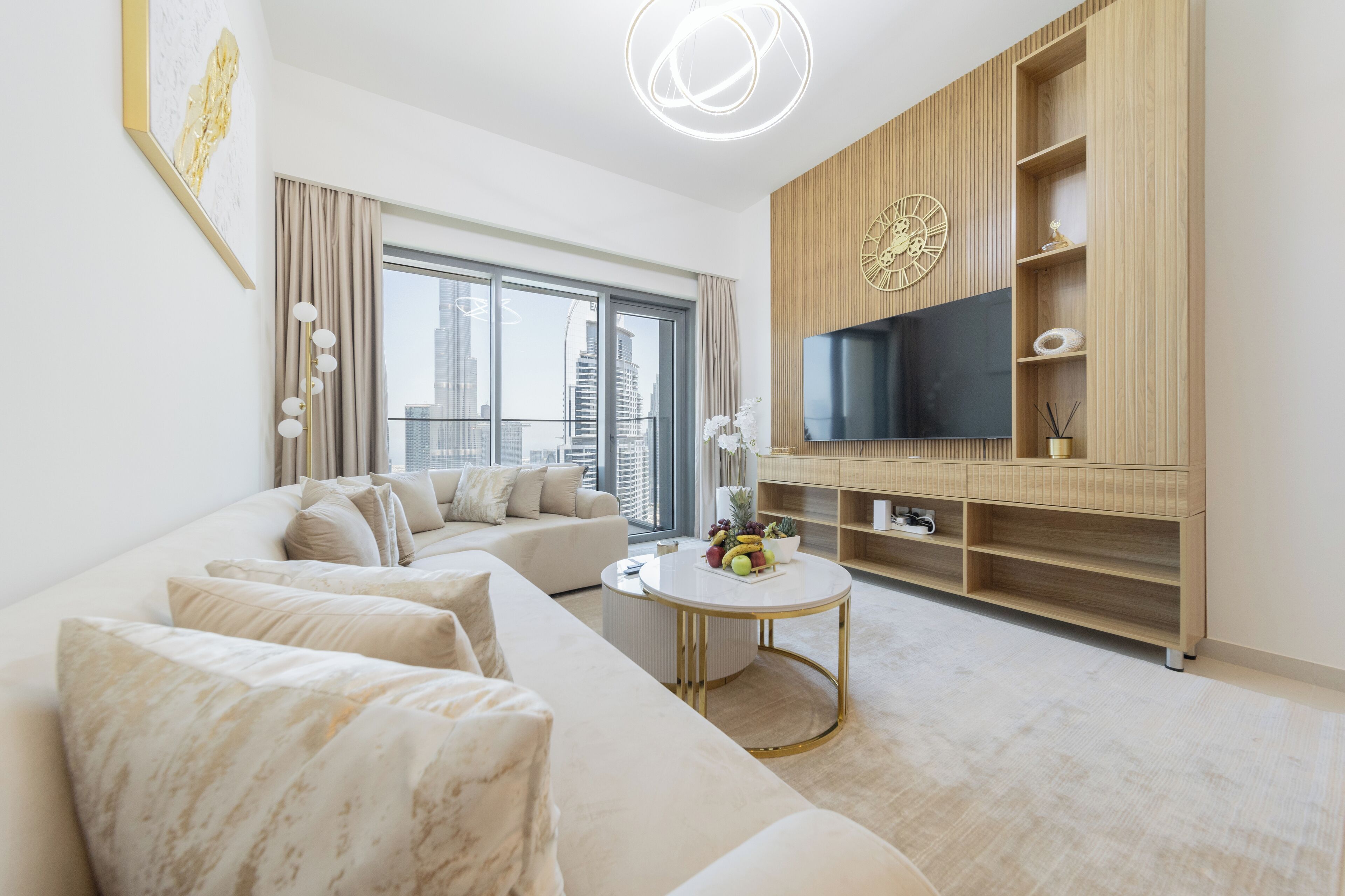 Luxury-Apartment, 2 Schlafzimmer, Nichtraucher, Stadtblick | Wohnbereich | Smart-TV, Netflix, Streaming-Dienste