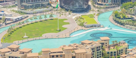 Luxury Apartment, 2 Bedrooms, Non Smoking, City View | Lake view