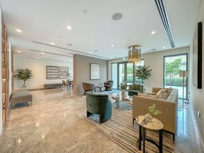 Property entrance - EDEN'S Homes & Villas - Burj Royale (Dubai)
