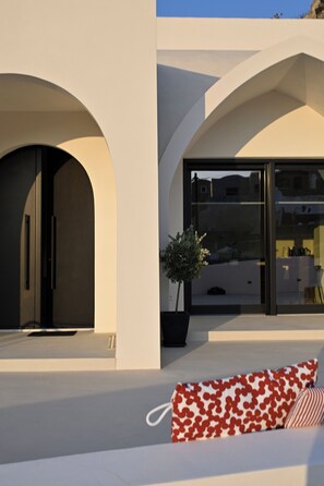 Fachada de la propiedad