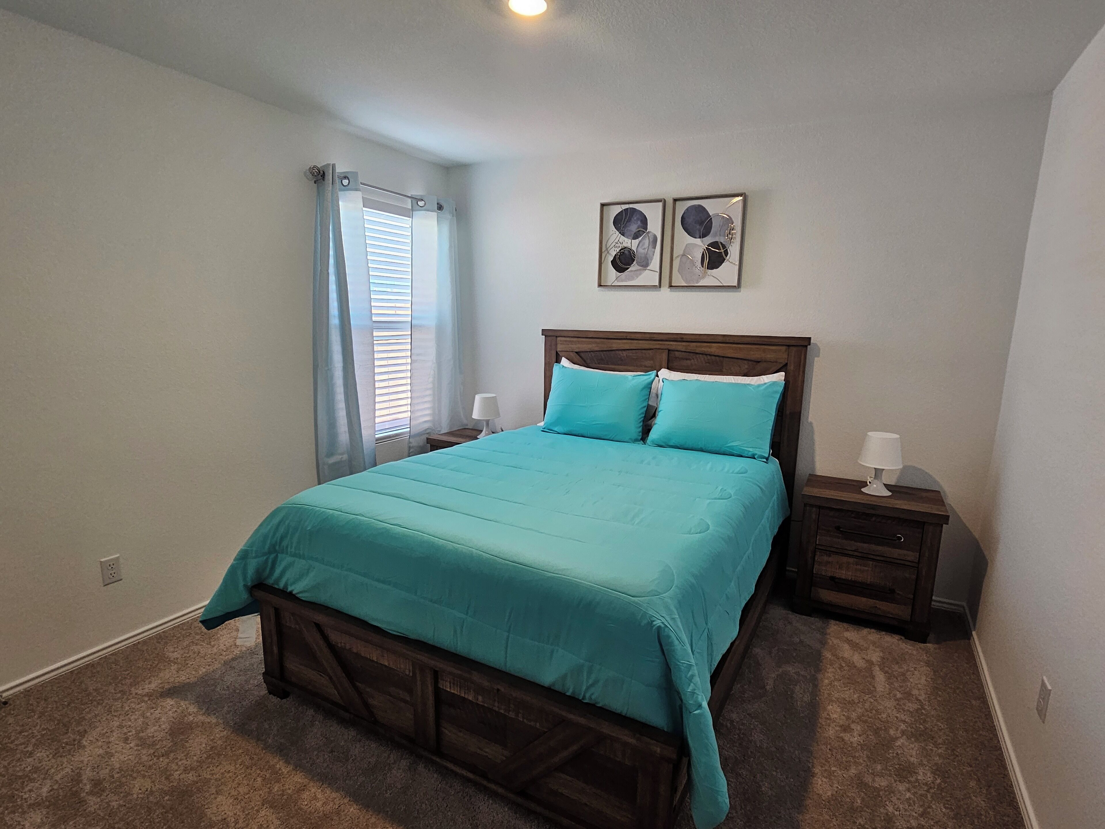 3 bedrooms, iron/ironing board, travel crib, WiFi