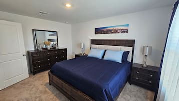 3 chambres, fer et planche Ă repasser, lit parapluie, Wi-Fi