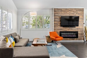 TV connectée, cheminée