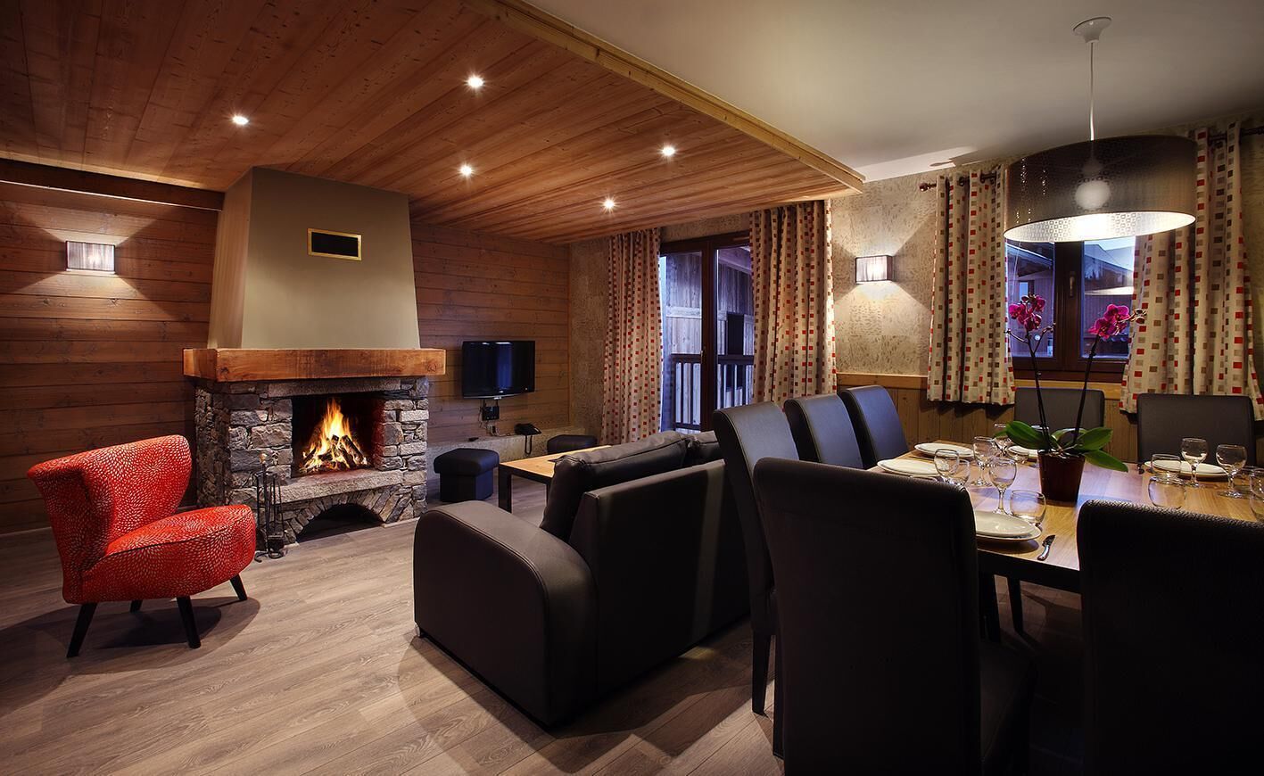 Wifi, 150m From Ski Slopes, Fitness, Swimming Pool, Sauna, Hammam, Balcony, Tv, Ski Locker, 45m² - La Rosière