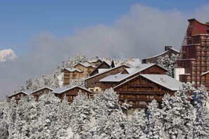 Exterior - Wifi, fitness, swimming pool, sauna, hammam, balcony, tv, ski locker, 72m², Les Arcs (Les Arcs)