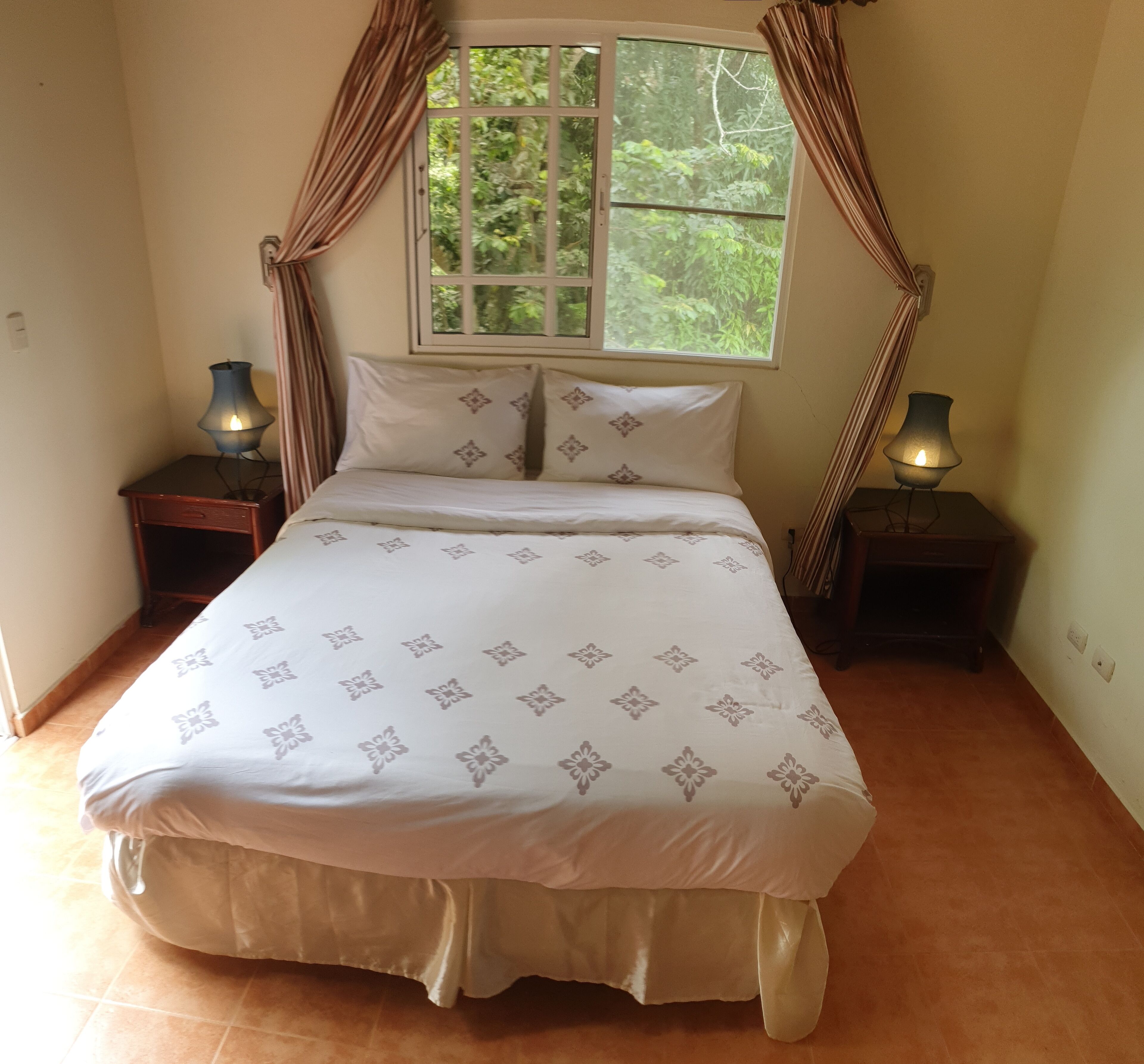 舒適獨棟房屋, 3 間臥室, 2 間浴室, 花園景觀 | 加床