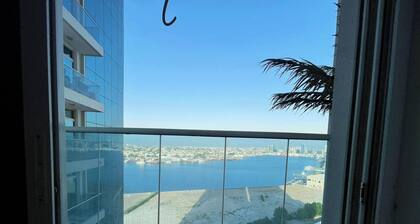 CreekView Luxury Apartment