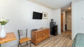 Room, 1 Bedroom | Bahagian dalam