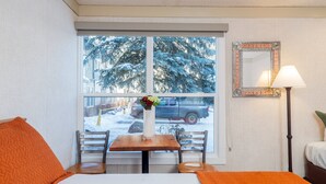 Uklassifisert bilde, 2 av 9, knapp