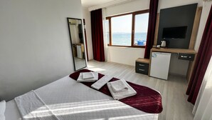Room - Akçay Pier Hotel & Beach (Edremit)