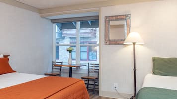 Room, 1 Bedroom | 1 bedroom, free WiFi