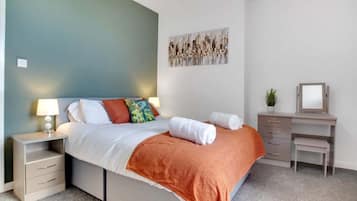 2 bedrooms, Internet, bed sheets