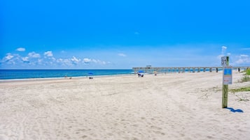 Kondominium, 3 kamar tidur | Pantai