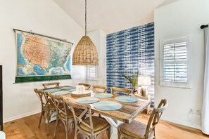 Condo, 3 Bedrooms | Dining - 8 Sea Castles 3 Bedroom Condo by RedAwning (Fernandina Beach)