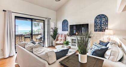 8 Sea Castles 3 Bedroom Condo by RedAwning