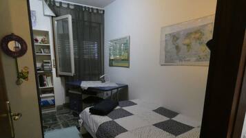 3 chambres, fer et planche Ă repasser, Wi-Fi gratuit, draps fournis