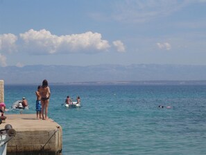 Room - Apartments Igi - 15m From the sea (Preko)