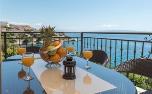 Room - Apartments Daniela - Terrace With Amazing sea View (Okrug)