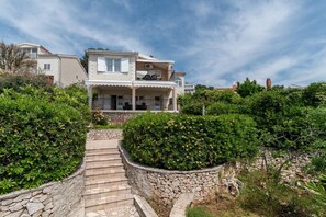 Apartment | 3 bedrooms - Apartments Daniela - Terrace With Amazing sea View (Okrug)