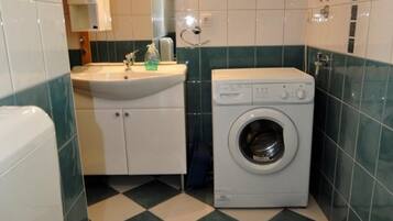 Apartment, Smoking | 1 bedroom