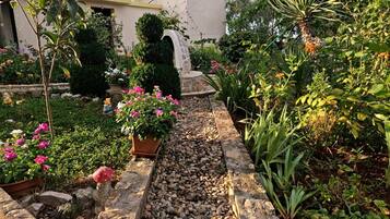 Apartment, Smoking | 3 bedrooms