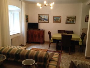 House | 3 bedrooms - Holiday Houses, Villas Korta - 50 m From sea (Konavle)