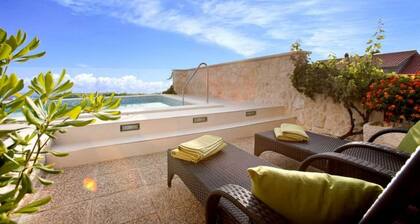 Holiday Houses, Villas Filippo - With Pool