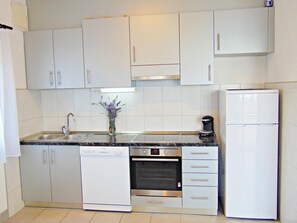 Apartamento, para fumantes | 2 quartos