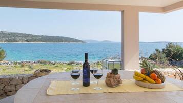 House, Smoking | 2 bedrooms