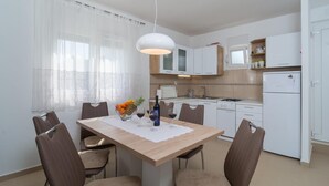 House, Smoking - Holiday Houses, Villas Slobodna - 20 From Beach (Marina)