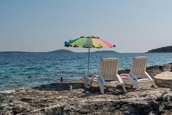 獨棟房屋, 吸煙房 | 外觀