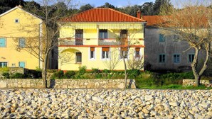 Unclassified image, 4 of 16, button - Apartments Zvone - at the Water Front (Sali)