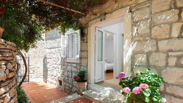 Unclassified image, 1 of 18, button - Holiday Houses, Villas Gita - Peacefull and Comfortable (Sutivan)