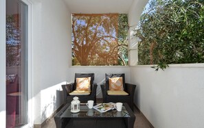 House, Smoking | 2 bedrooms