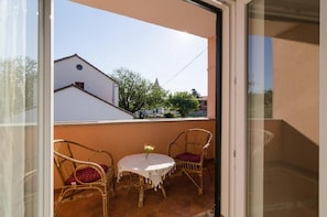 House, Smoking | 3 bedrooms