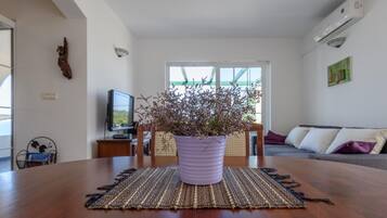 House, Smoking | 2 bedrooms